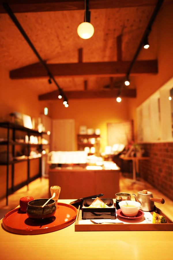 茶寮で体験 日本を感じる和の時間